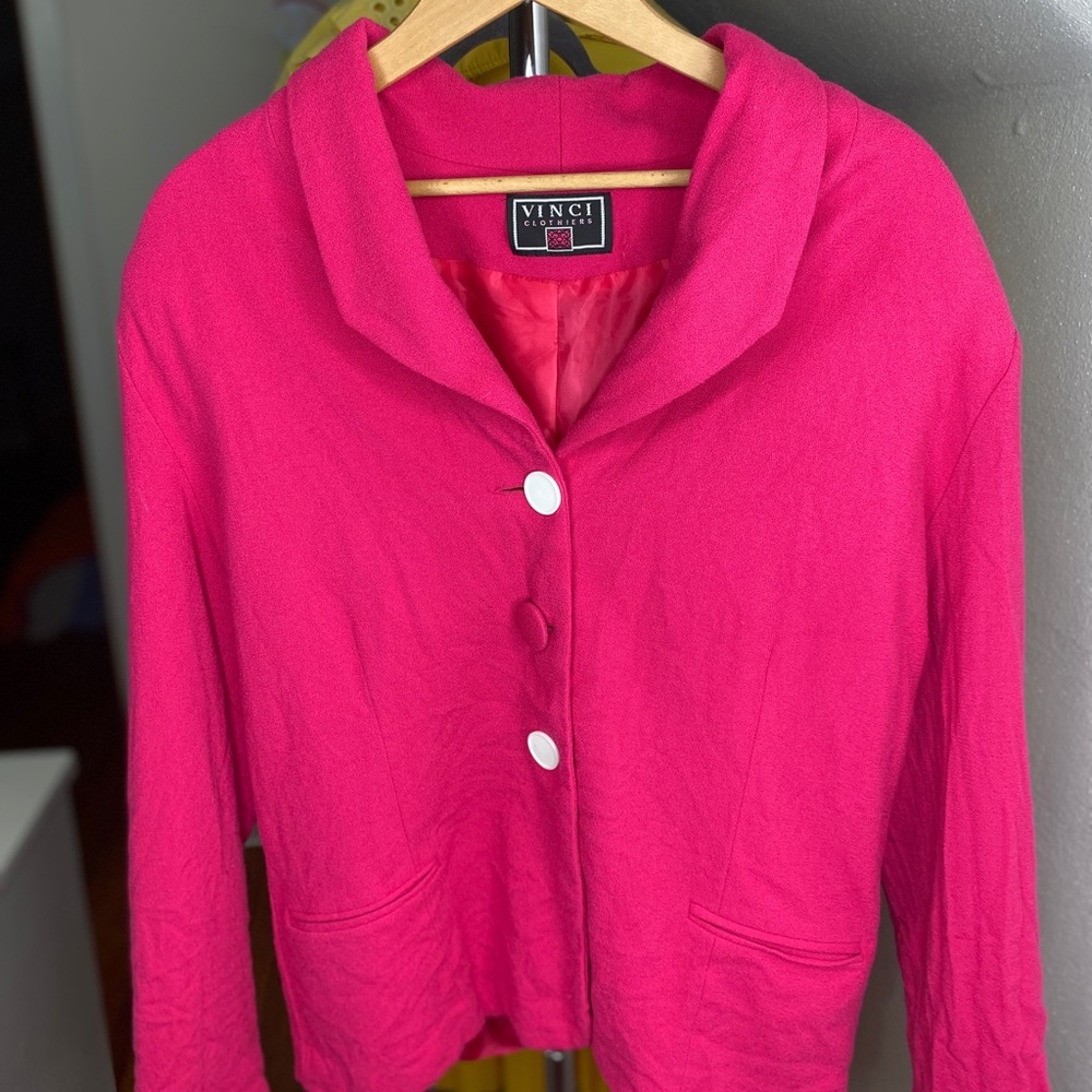 Vintage 80’s hot pink blazer.